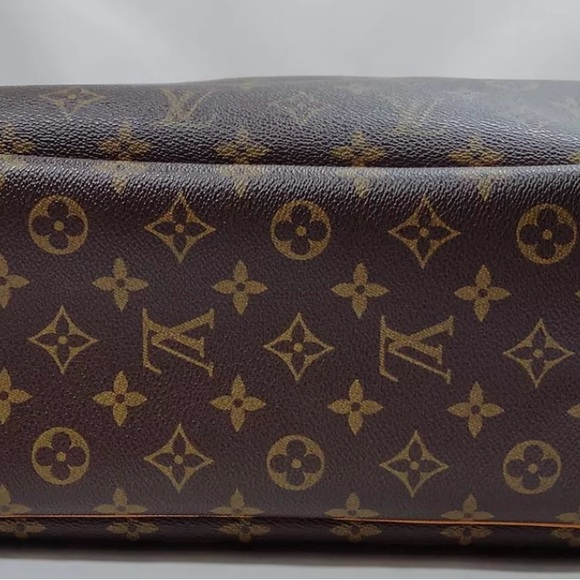 Louis Vuitton Devaulle Makeup Case ! Good used condition see matching strap! - Picture 5 of 9